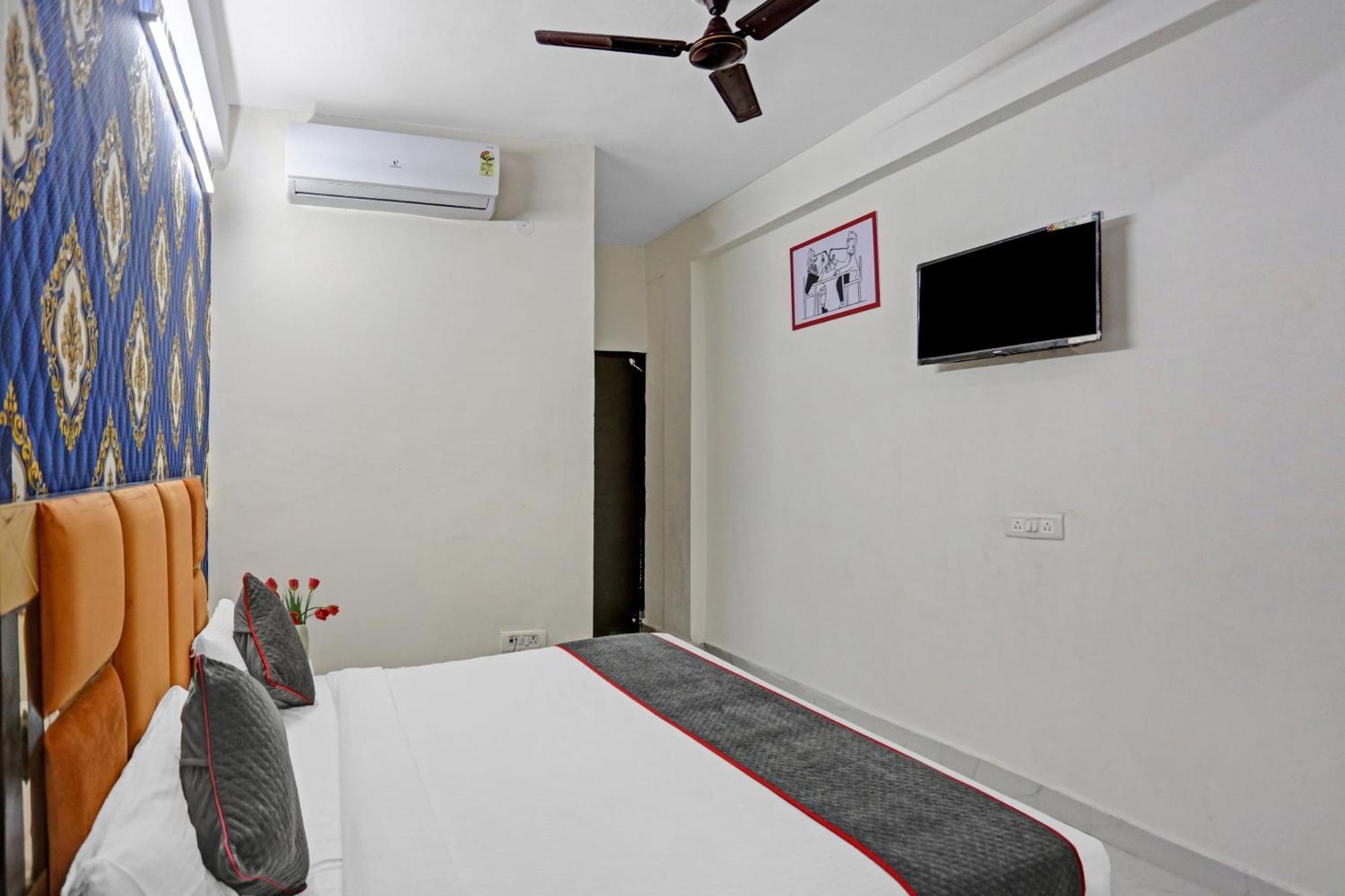 Hotel O Heritage Inn Noida Ngoại thất bức ảnh