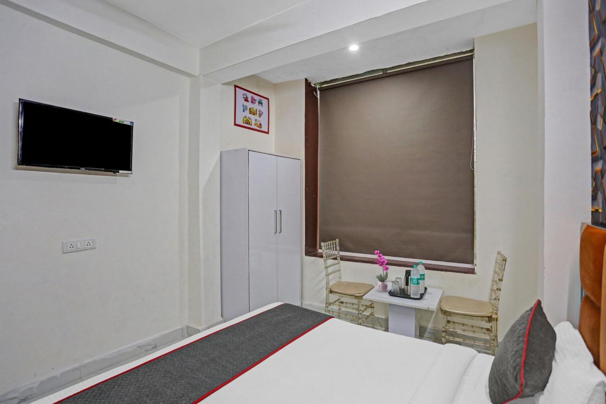 Hotel O Heritage Inn Noida Ngoại thất bức ảnh