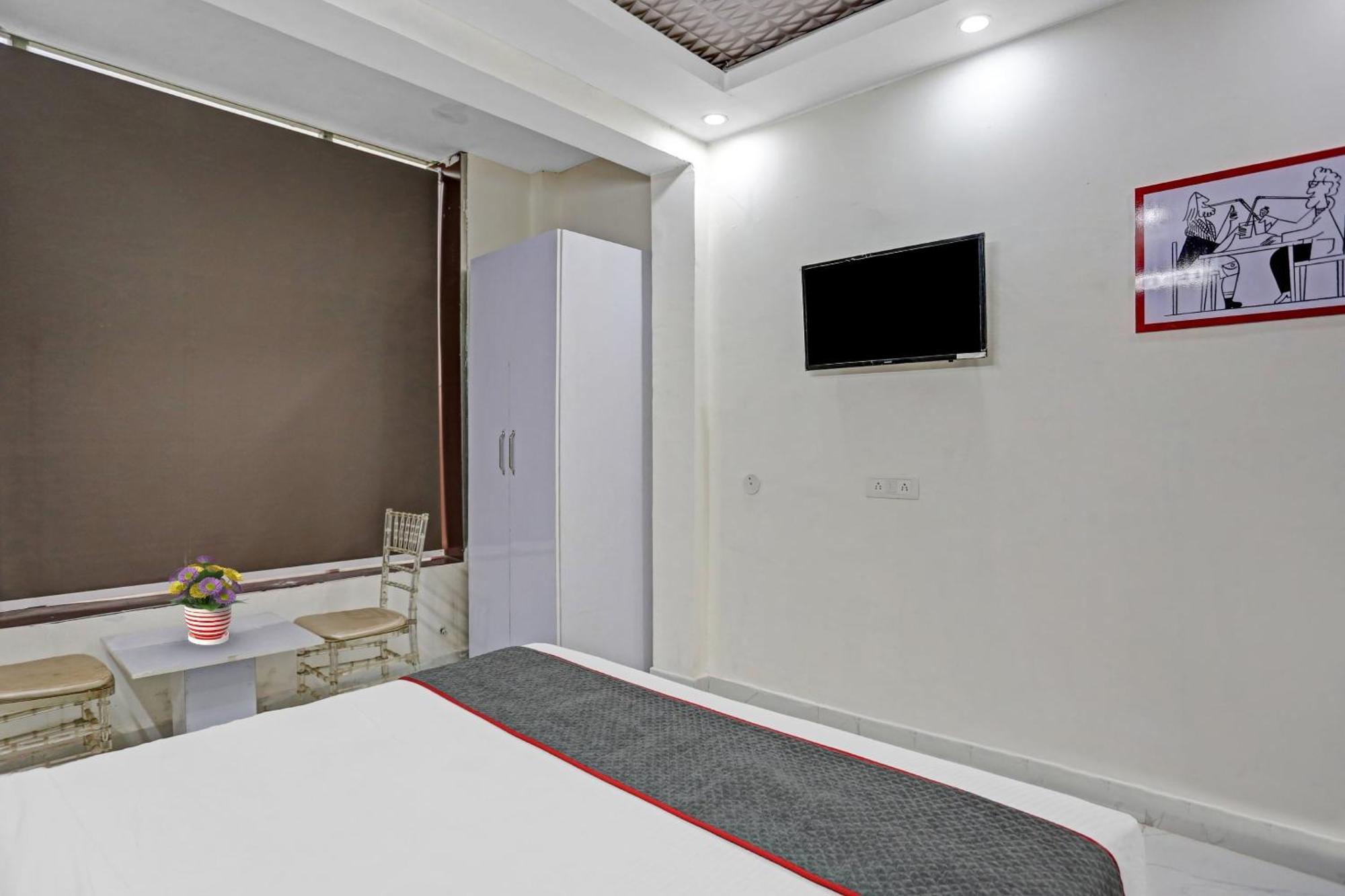 Hotel O Heritage Inn Noida Ngoại thất bức ảnh